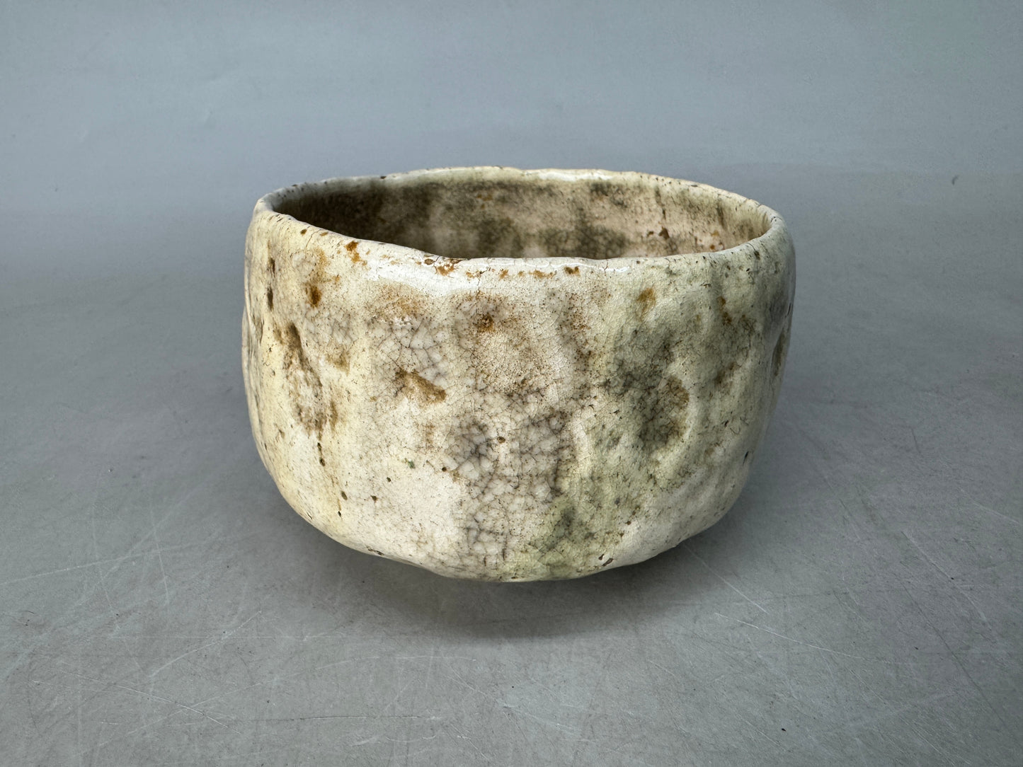 Y8894 CHAWAN Raku-ware white bowl signd Japan antique tea ceremony cup pottery