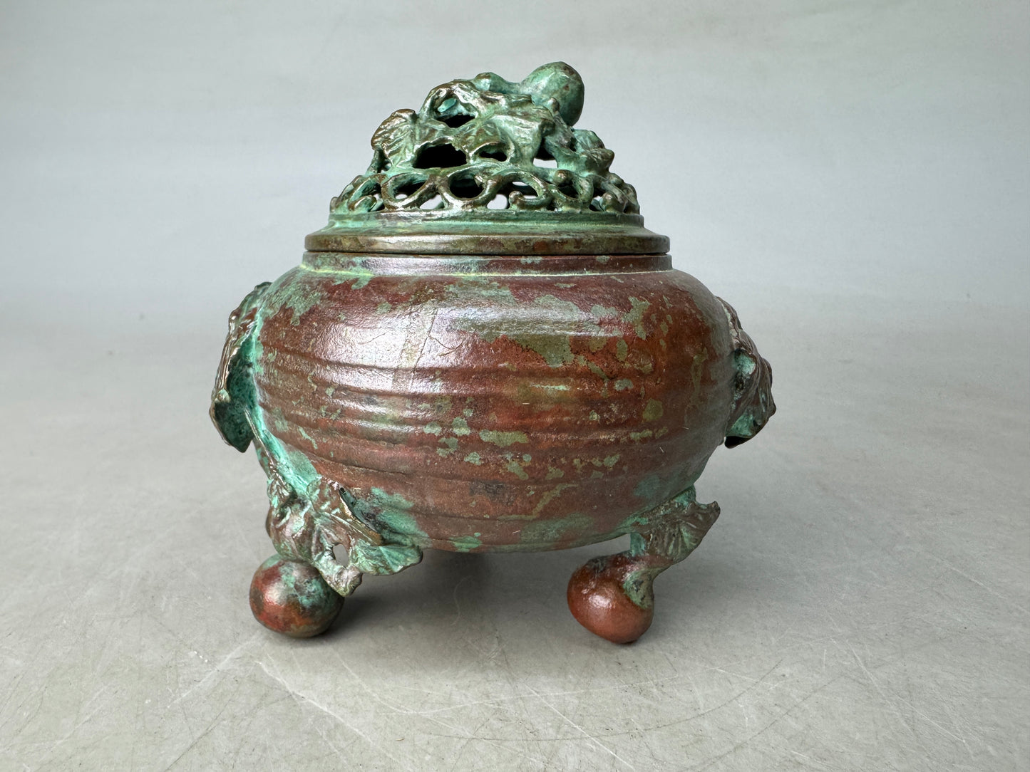 Y8907 KOURO Copper signed box Japan antique fragrance incense burner aroma