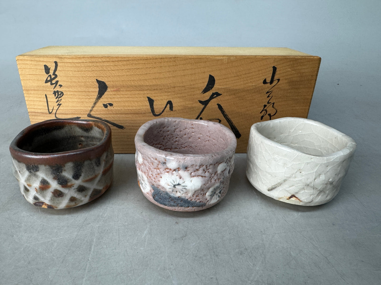 Y8909 CHAWAN Mino-ware Sake cup set of 3 signed box Japan antique tableware