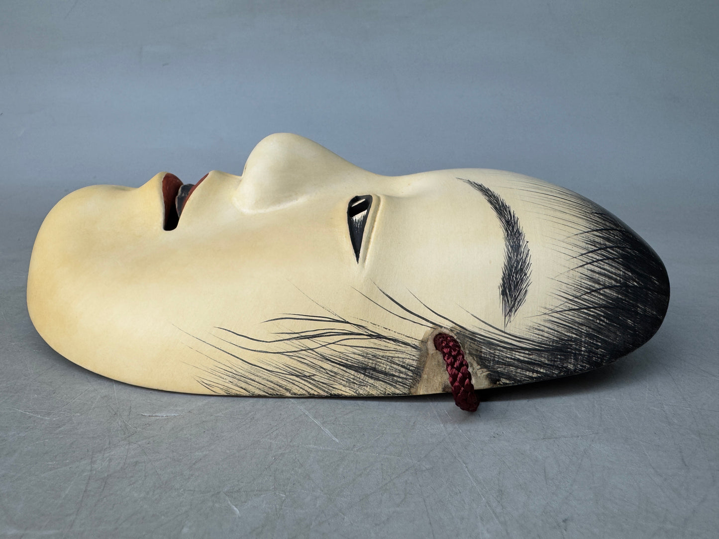 Y8911 NOH MASK wood carving Doushi signed Japan antique omen men dance drama