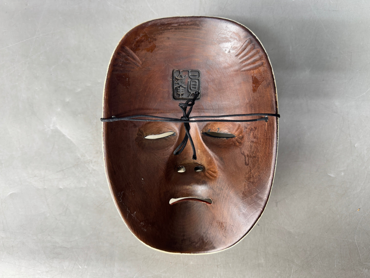 Y8912 NOH MASK wood carving Uba signed Japan antique omen men dance drama