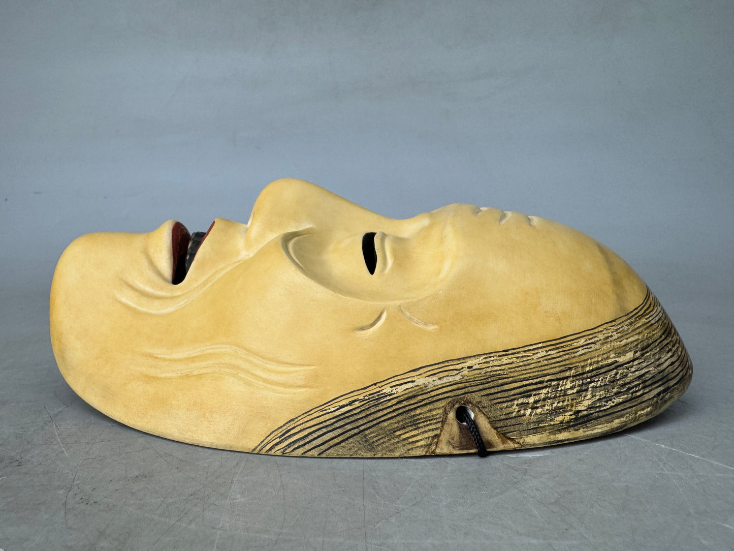 Y8912 NOH MASK wood carving Uba signed Japan antique omen men dance drama