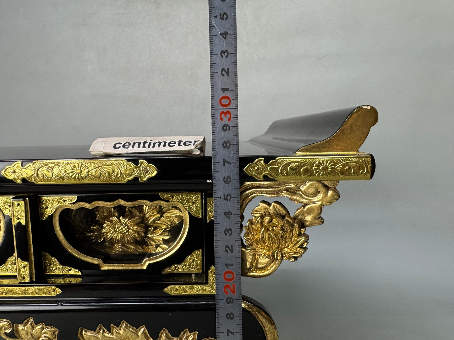 Y8923 Buddhist Altar Equipment Sutra desk black lacquer gold leaf Japan antique