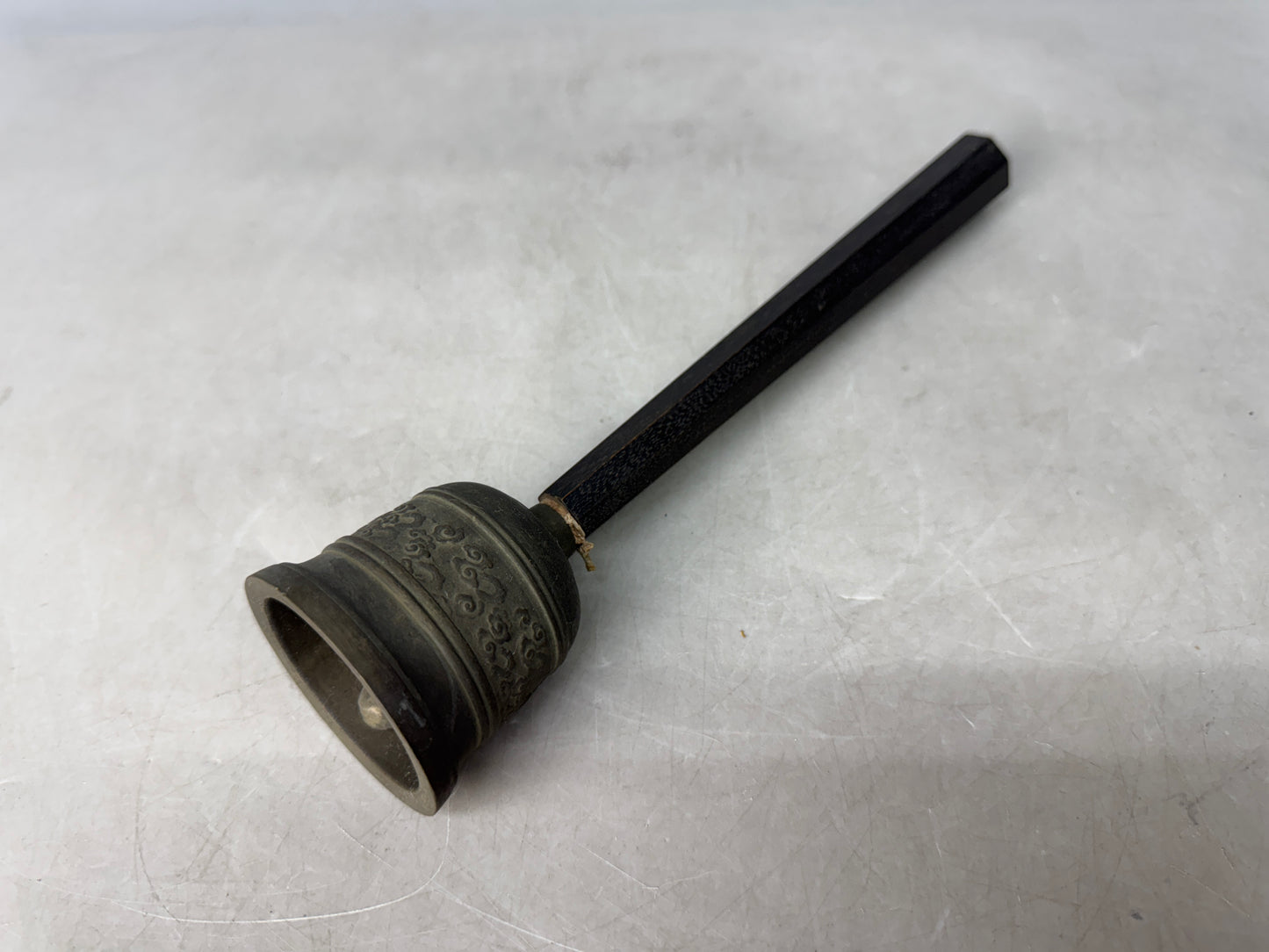Y8924 Buddhist Altar Equipment Hand bell signed Japan antique Buddhism art