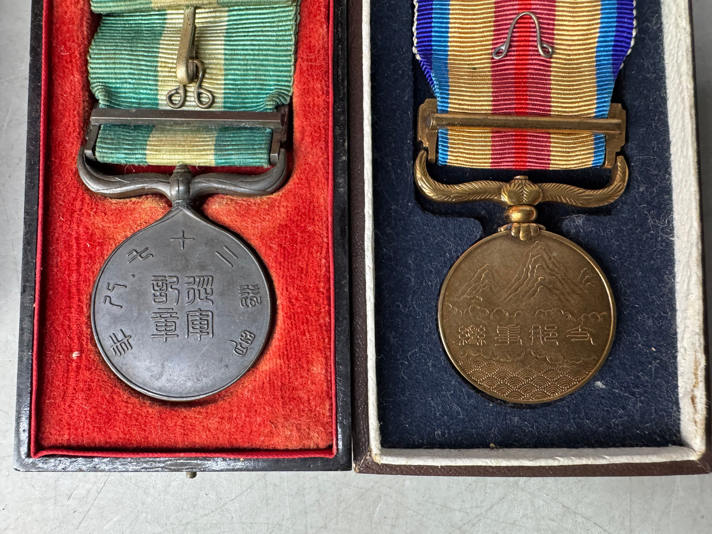 Y8928 KUNSHO Japanese military medal set of 5 Imperial Japan Army WW2 vintage