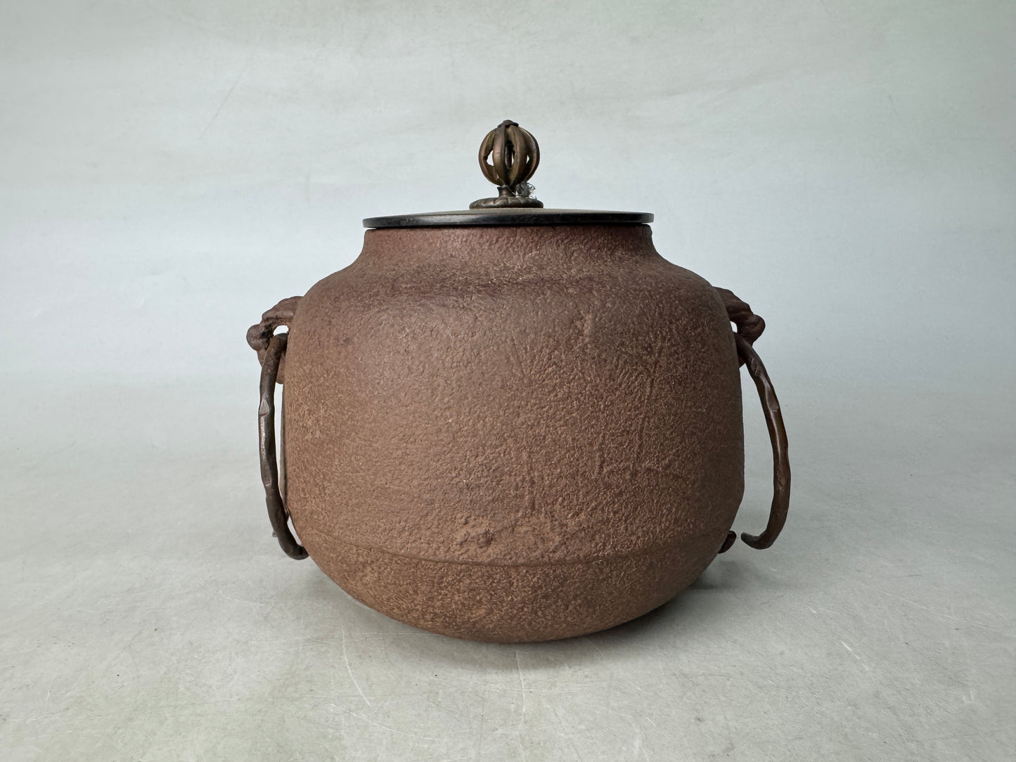 Y8939 CHAGAMA Iron teapot pot Copper lid Japan antique tea ceremony utensils