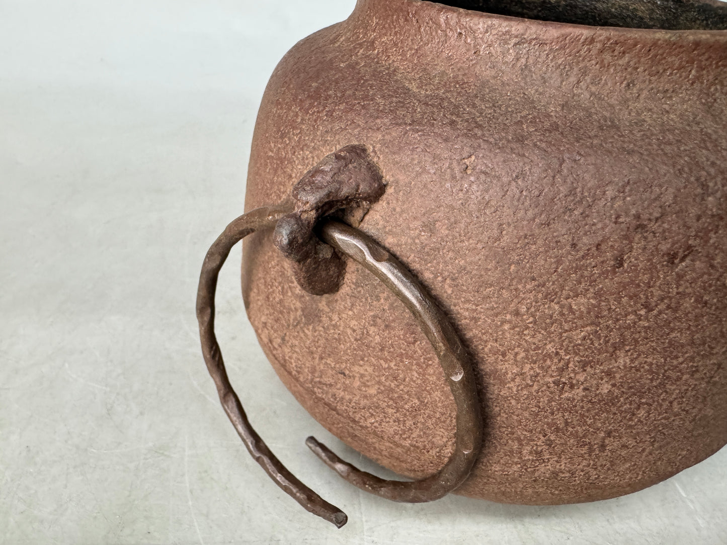 Y8939 CHAGAMA Iron teapot pot Copper lid Japan antique tea ceremony utensils