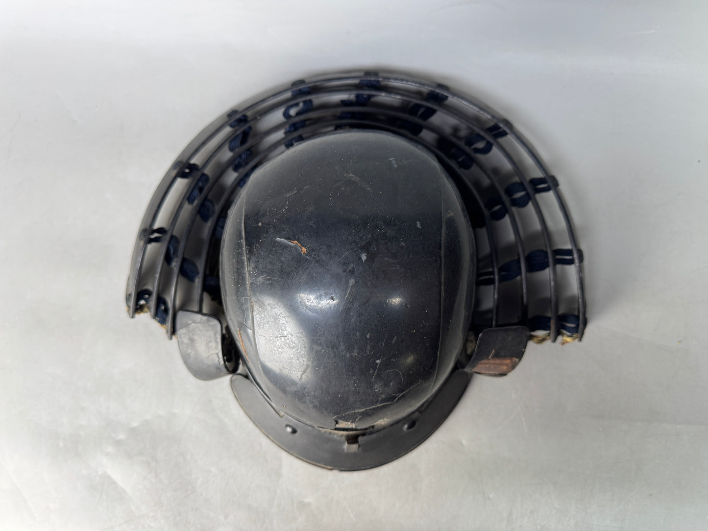 Y8961 KABUTO Iron Zunari helmet black lacquer armor Japan antique bugu yoroi