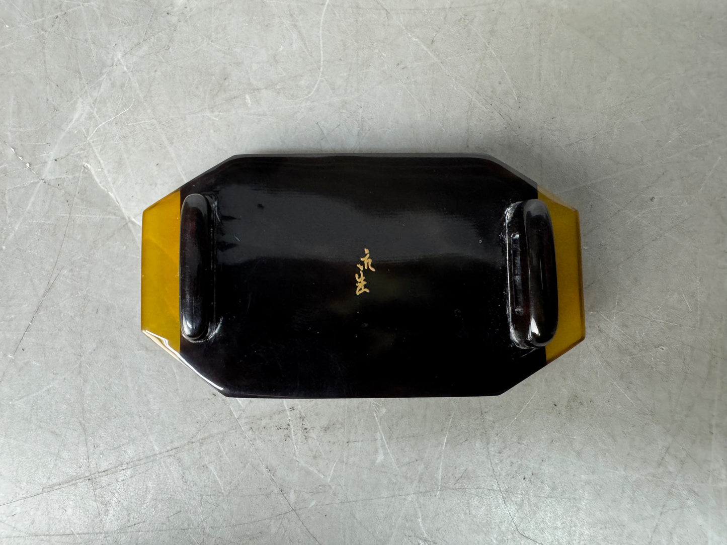 Y8971 OBIDOME Makie sash clip brooch signed Raden Japan antique kimono accessory