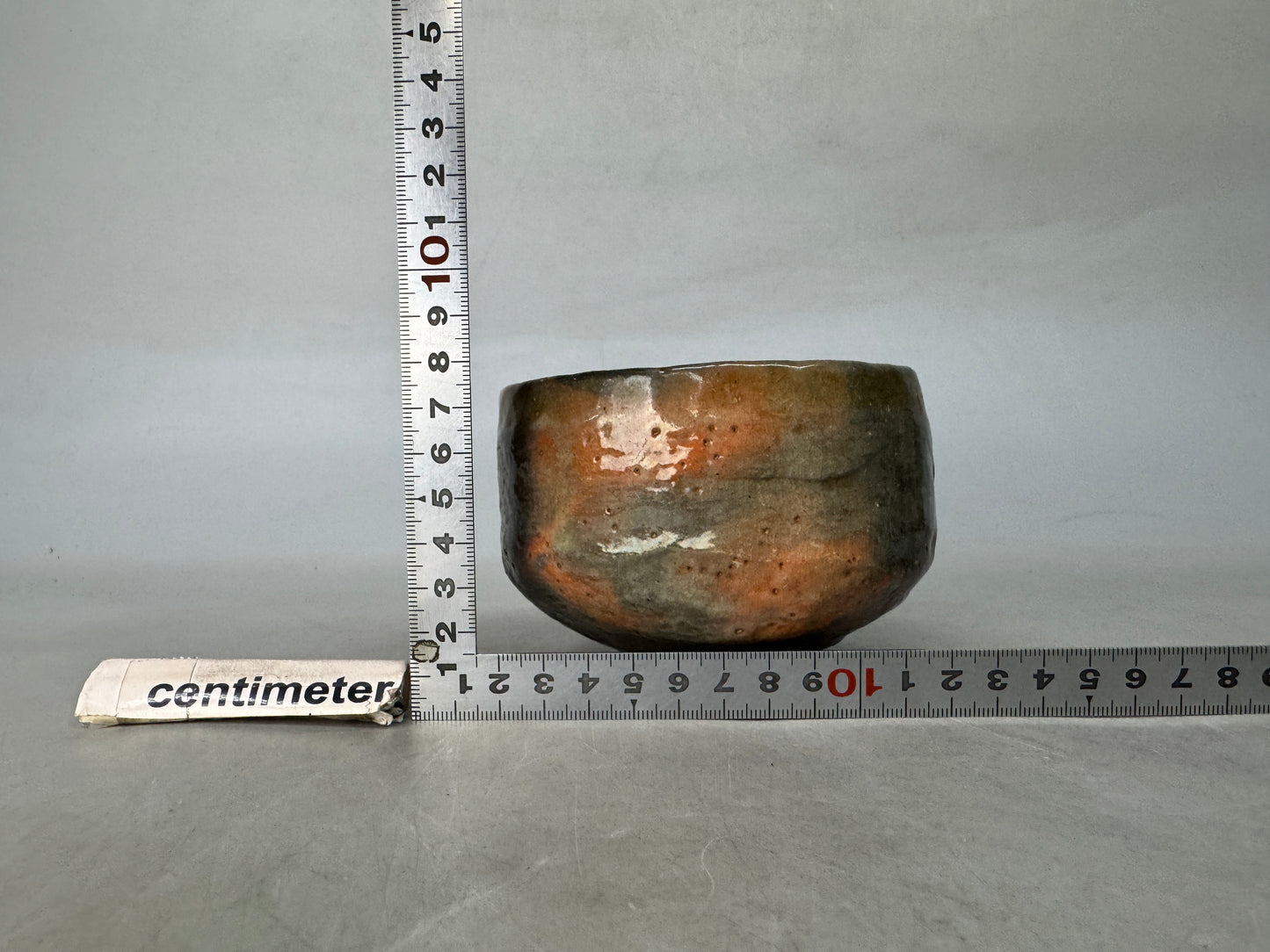 Y8982 CHAWAN Raku-ware red bowl signed Japan antique tea ceremony cup pottery