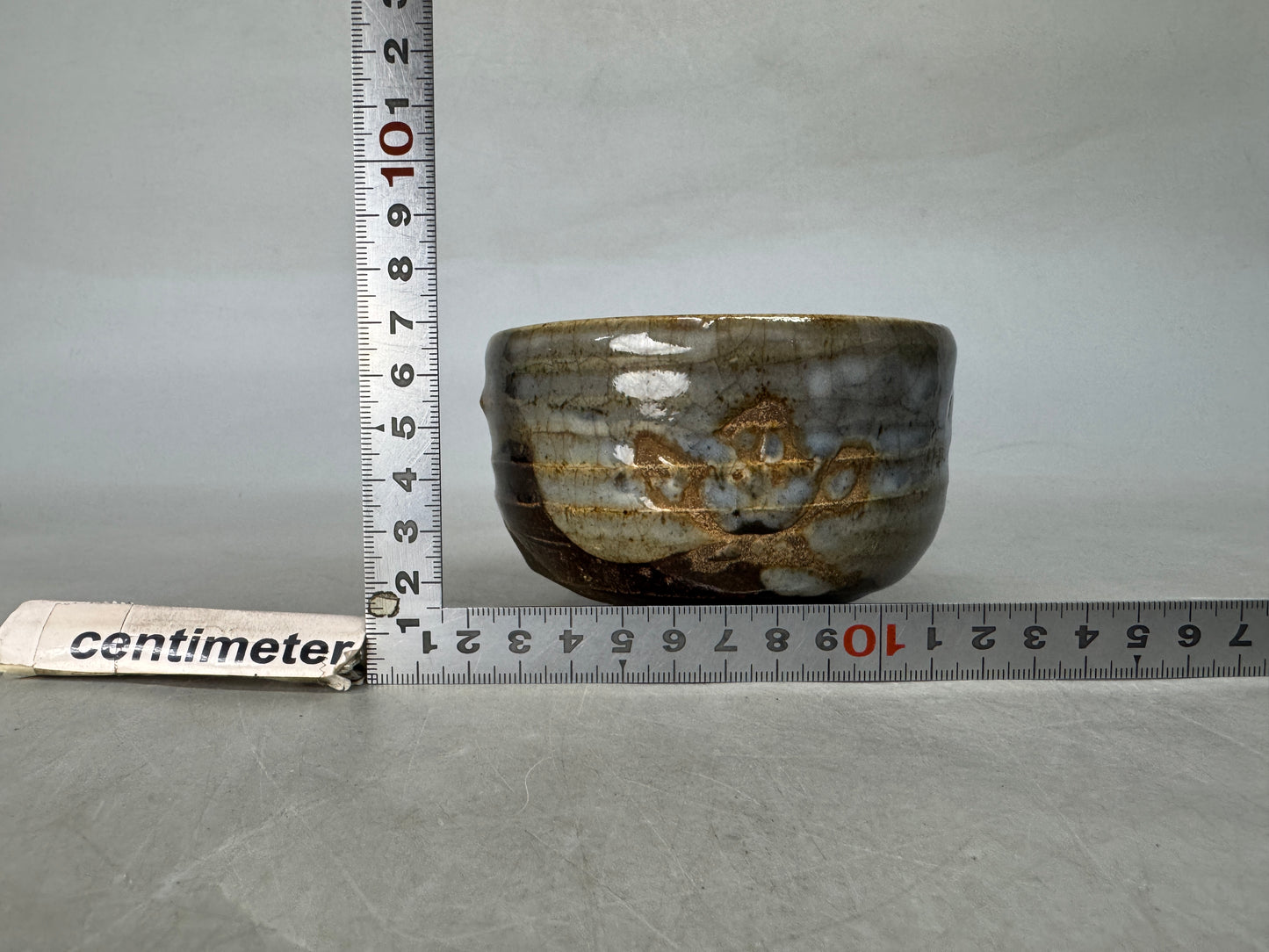 Y8985 CHAWAN Seto-ware bowl signed Japan antique tea ceremony pottery tableware