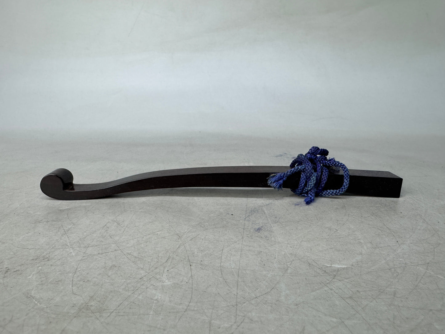 Y8990 Buddhist Altar Ironwood wooden small ceremonial sceptre Japan antique