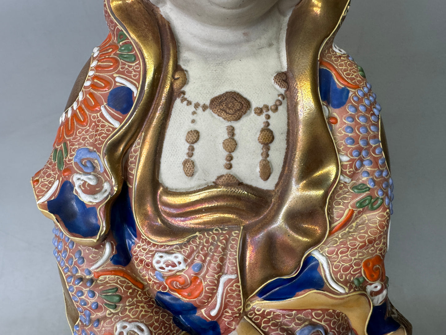 Y9021 STATUE Kutani-ware Kannon Bodhisattva figurine signed Japan antique figure