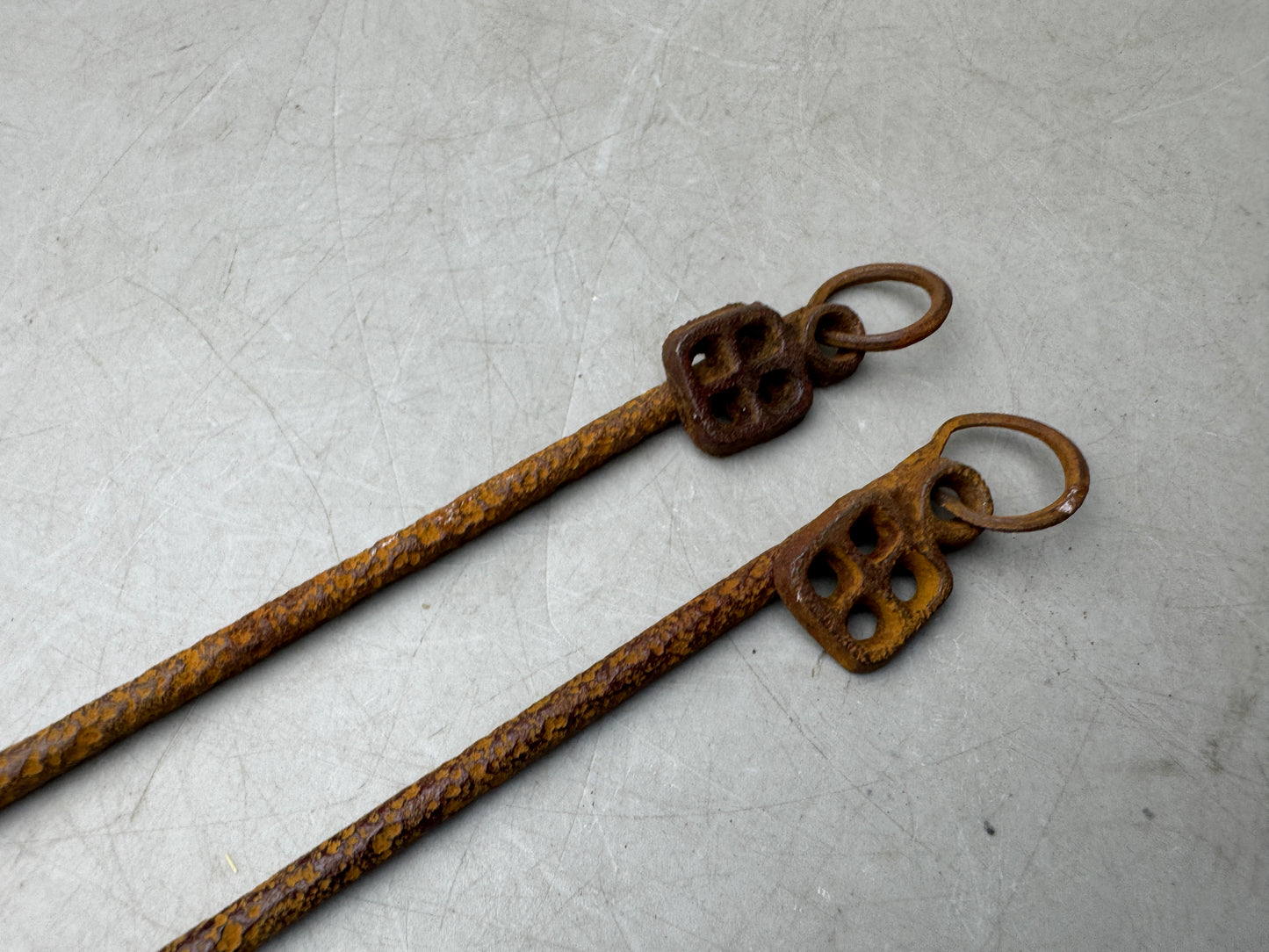 Y9025 HIBASHI Iron chopsticks ash leveling tool box Japan Tea Ceremoy antique