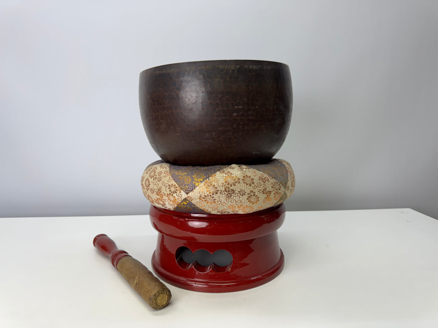 Y9047 ORIN Copper bell stand signed Japan Buddhist antique temple Buddhism