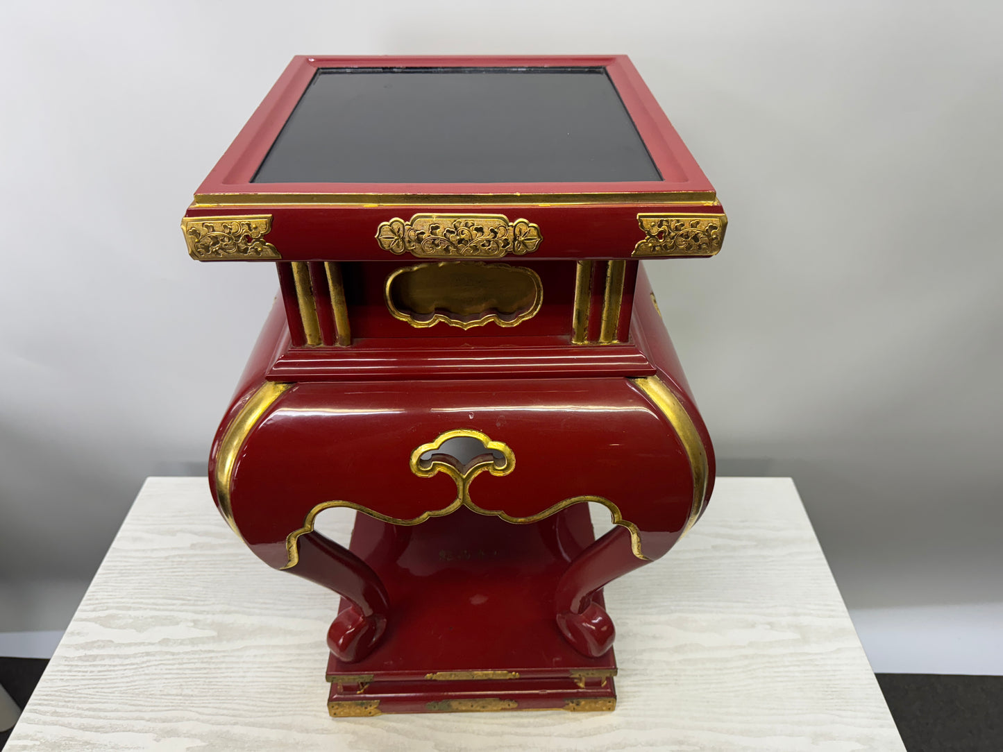 Y9086 Buddhist Altar Equipment Vermilion lacquer table Japan antique Buddhism