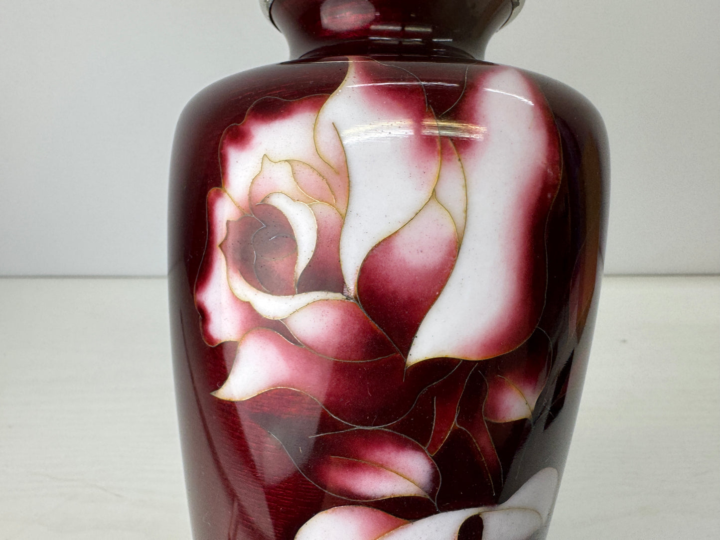 Y9099 FLOWER VASE Cloisonne Rose signed box Japan ikebana floral arrangement