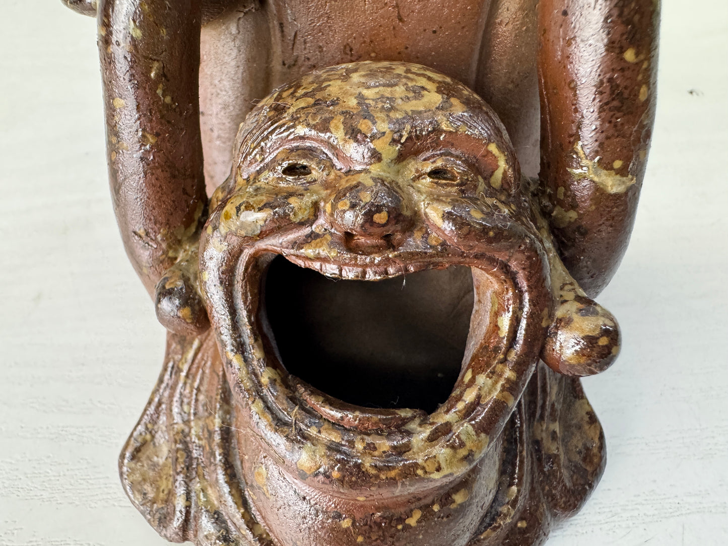 Y9107 ASHTRAY Bizen-ware Daikoku figure Japan antique collectible cigarette