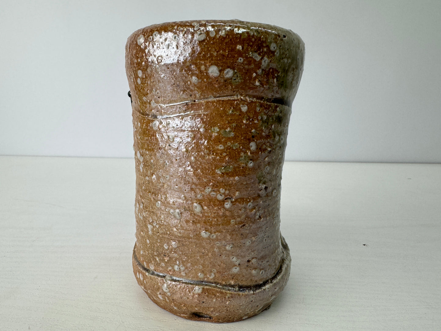 Y9111 FLOWER VASE Shigaraki-ware hanging pot Japan ikebana floral arrangement