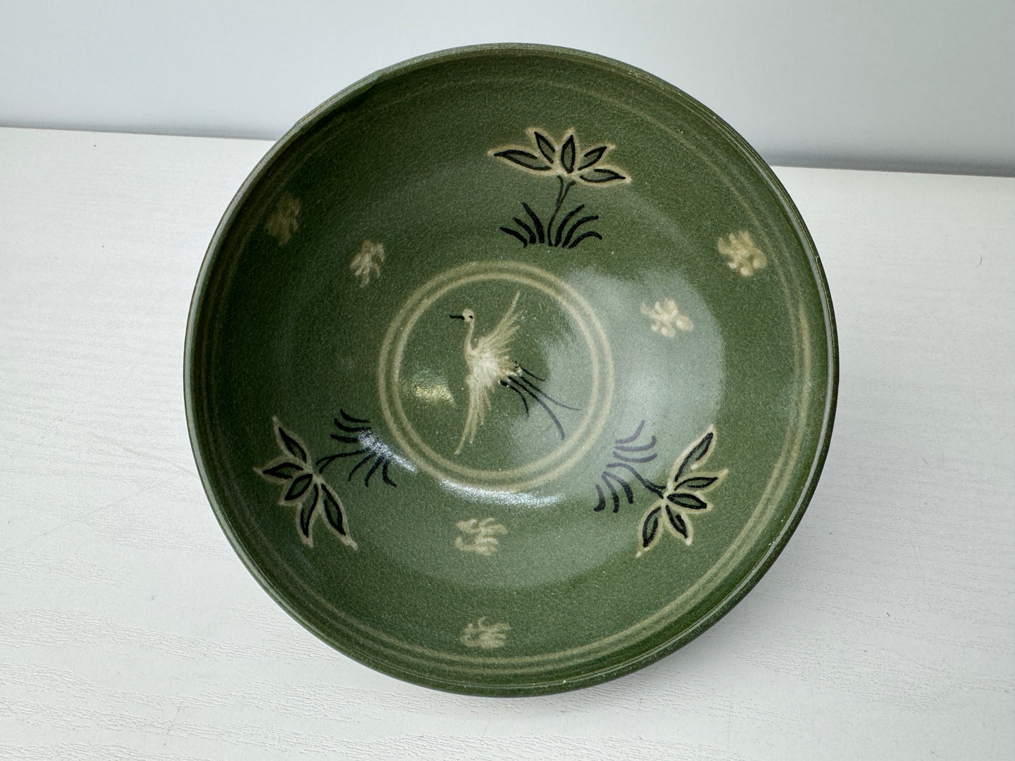 Y9126 CHAWAN Goryeo celadon flat bowl Crane Korea antique tea ceremony pottery