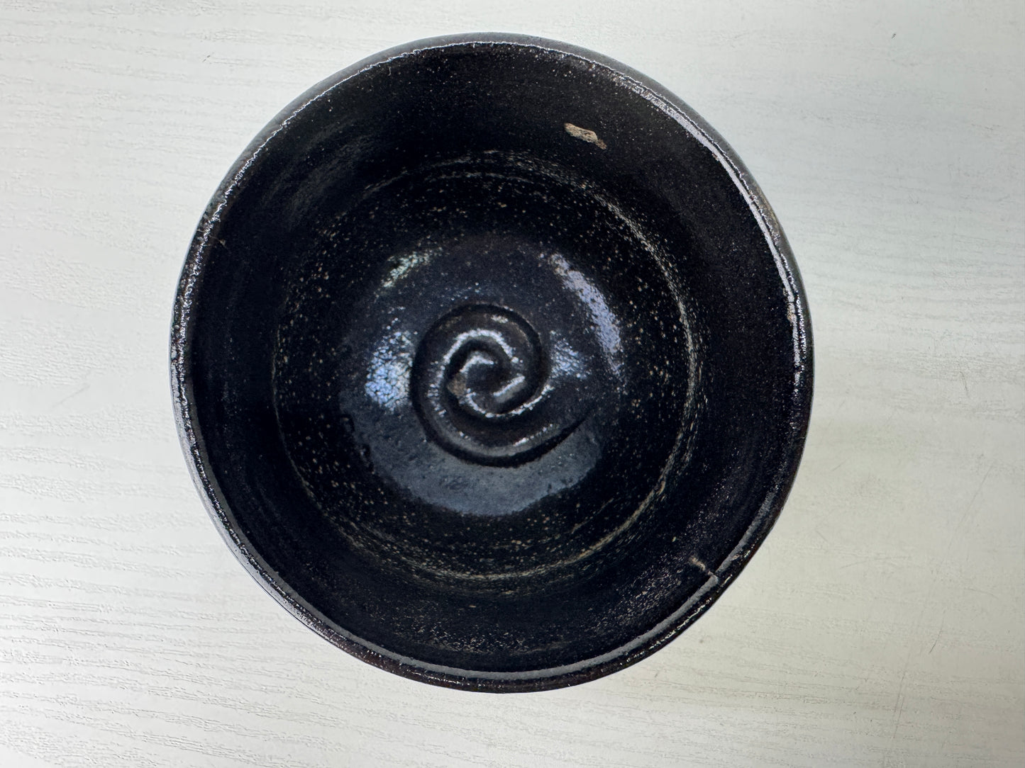 Y9133 CHAWAN Raku-ware Black tubular bowl signed Japan antique tea ceremony