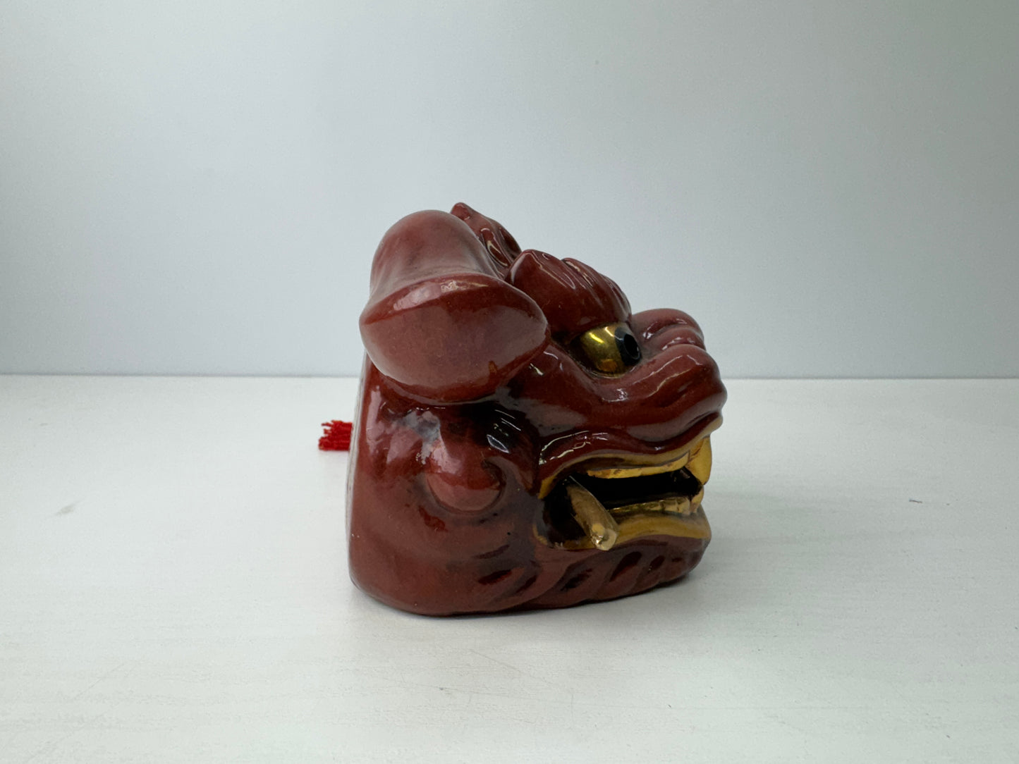 Y9149 OKIMONO Kutani-ware Lion head figurine signed Japan antique interior decor