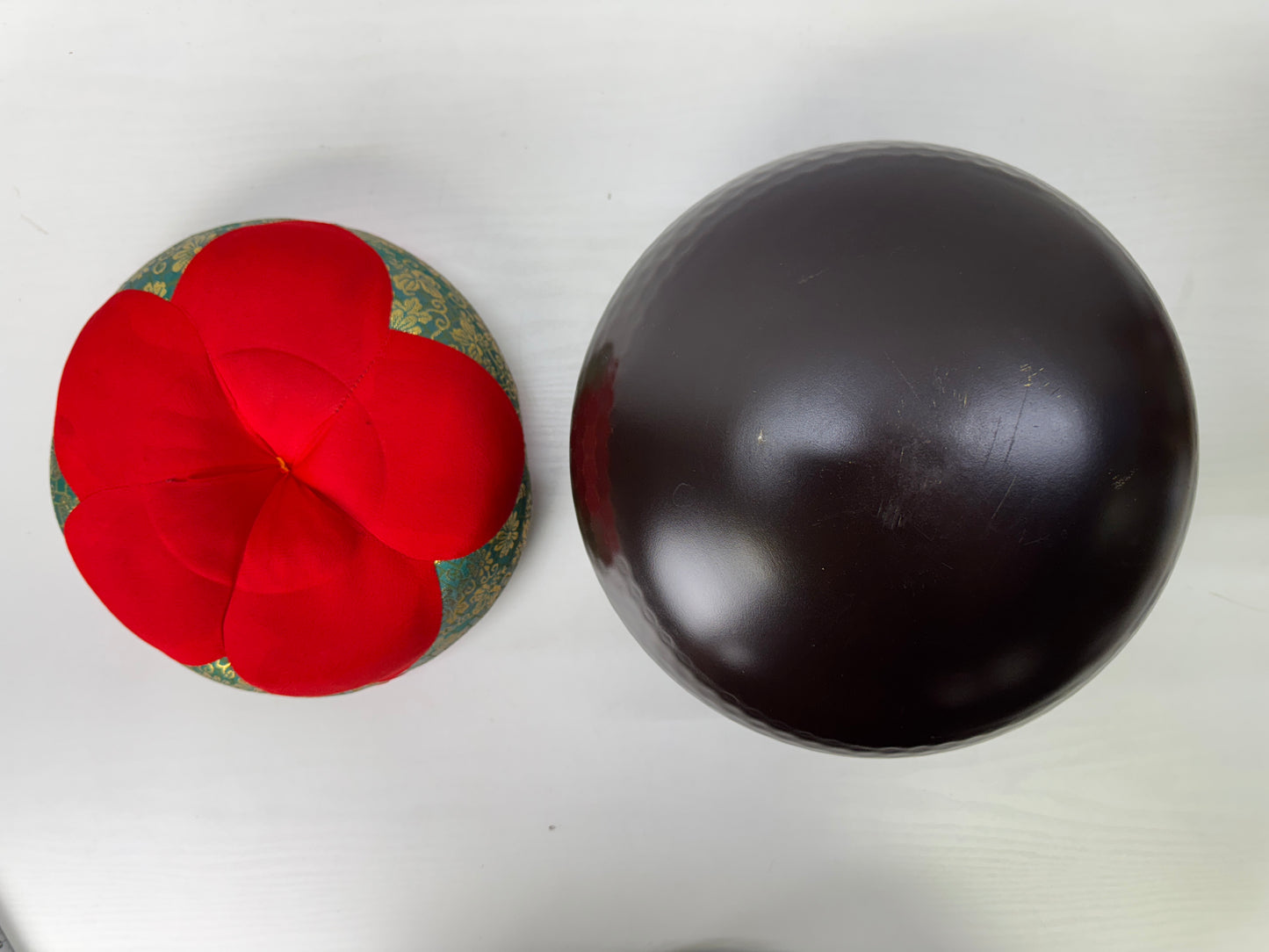 Y9190 ORIN Bell Vermilion-lacquered stand Japan Buddhist antique temple Buddhism