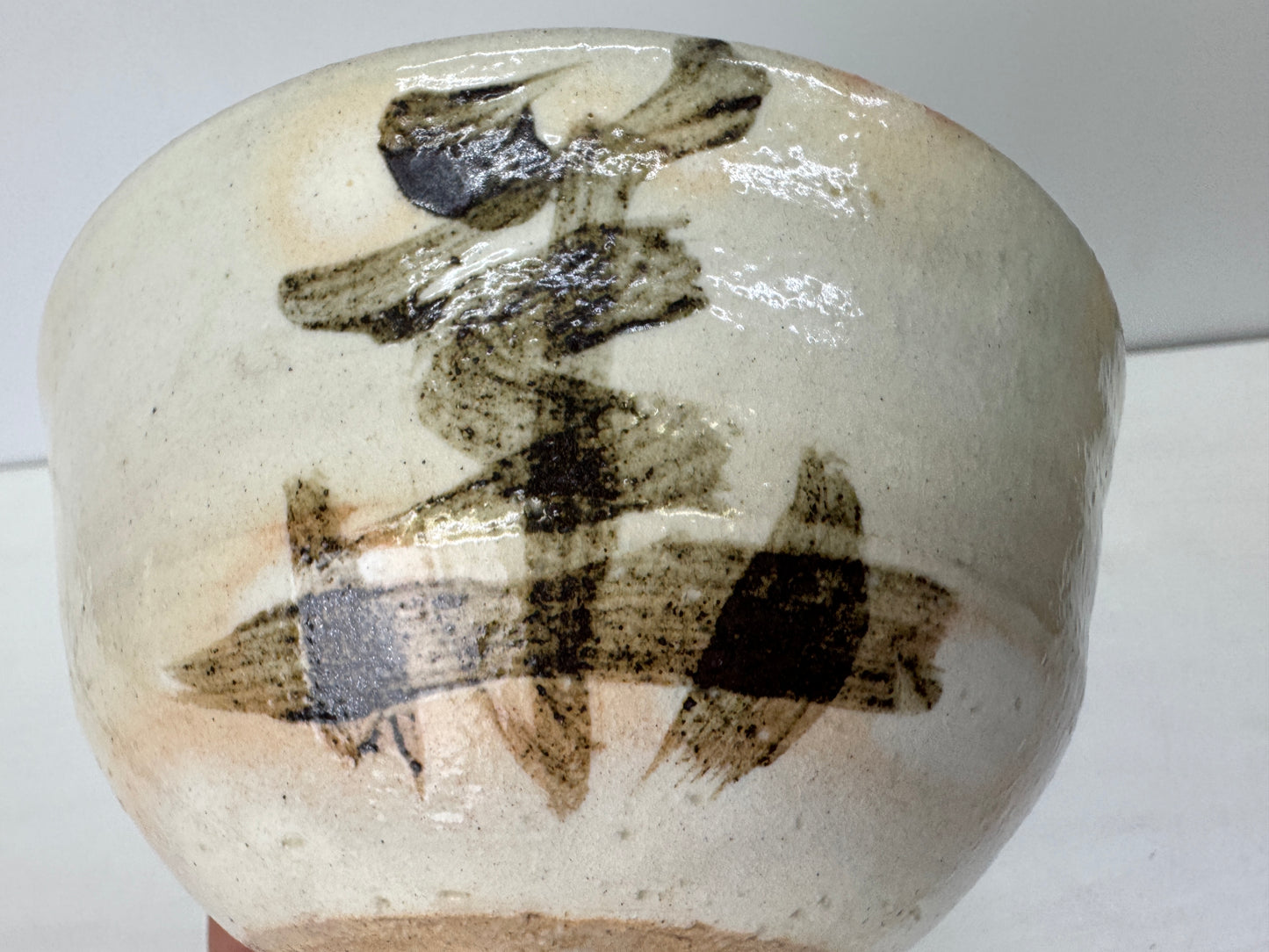 Y9195 CHAWAN Kohiki bowl signed box Japan antique tea ceremony pottery cup