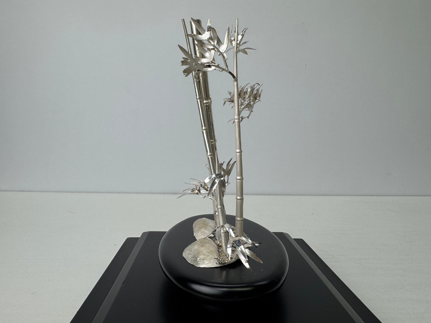 Y9198 OKIMONO Pure Silver Bamboo figure glass case Japan antique interior decor