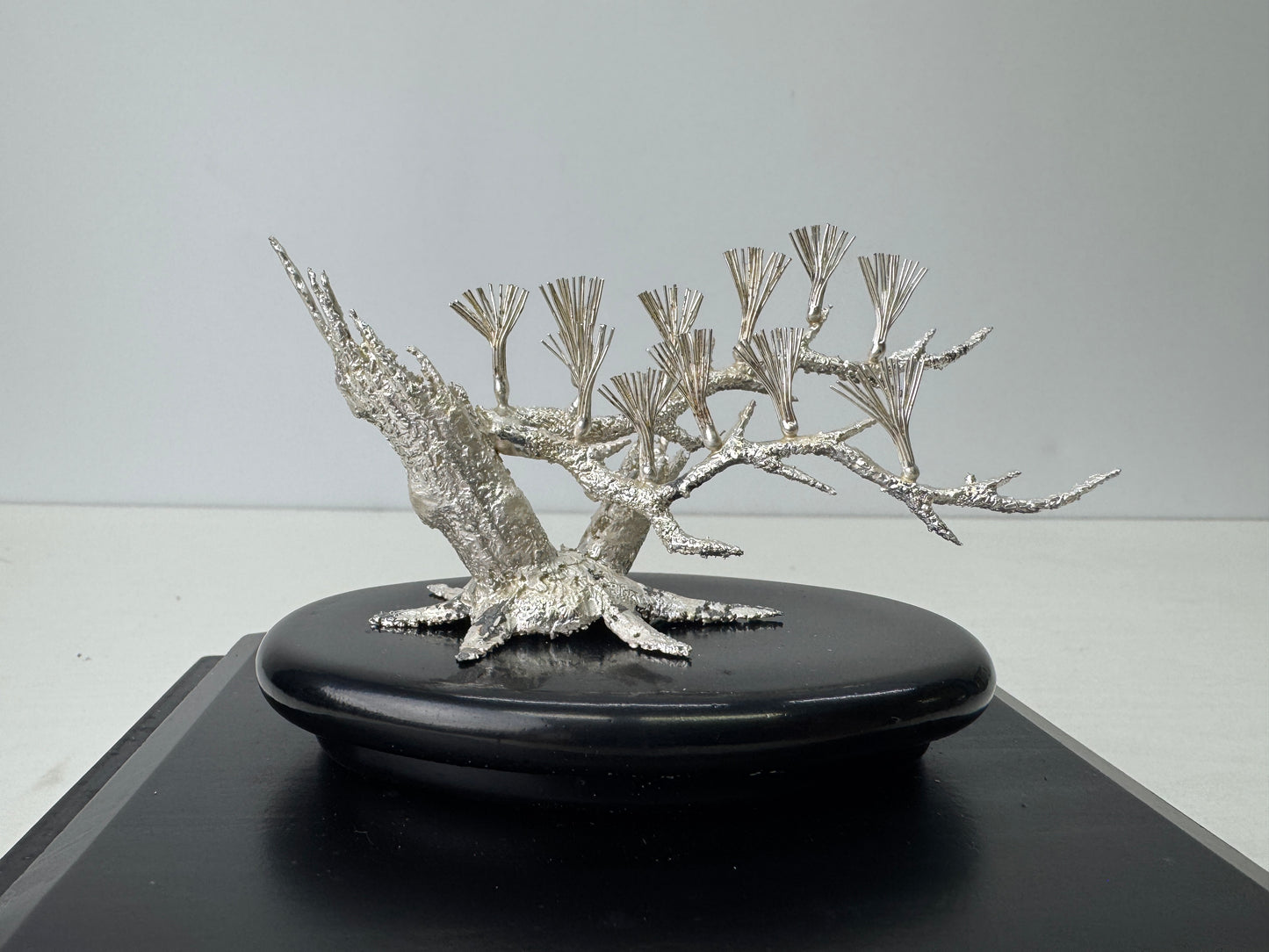 Y9199 OKIMONO Pure Silver Pine figure glass case Japan antique interior decor