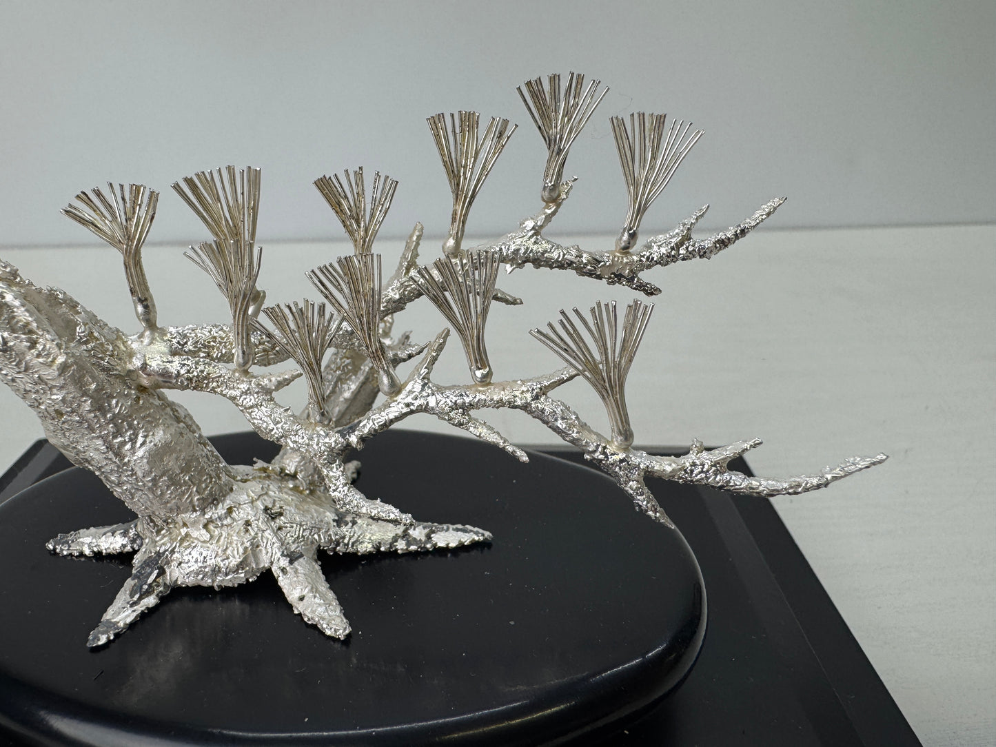 Y9199 OKIMONO Pure Silver Pine figure glass case Japan antique interior decor