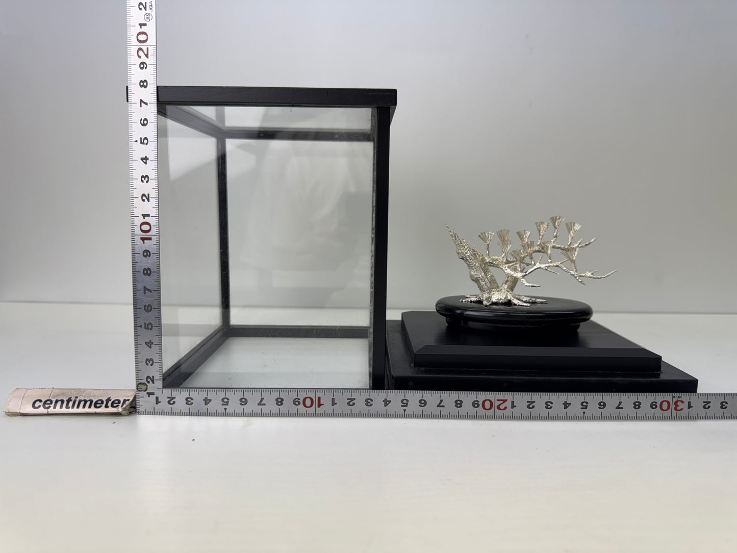 Y9199 OKIMONO Pure Silver Pine figure glass case Japan antique interior decor