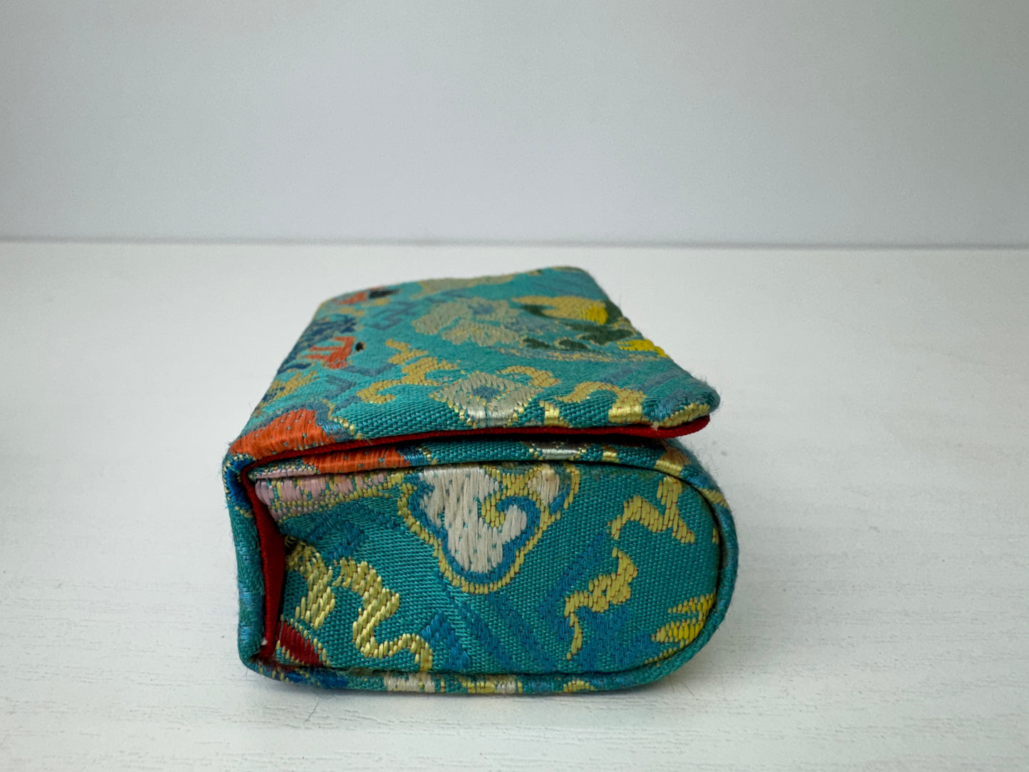 Y9209 BOX Dragon embroidery accessory trinkets case Japan antique container