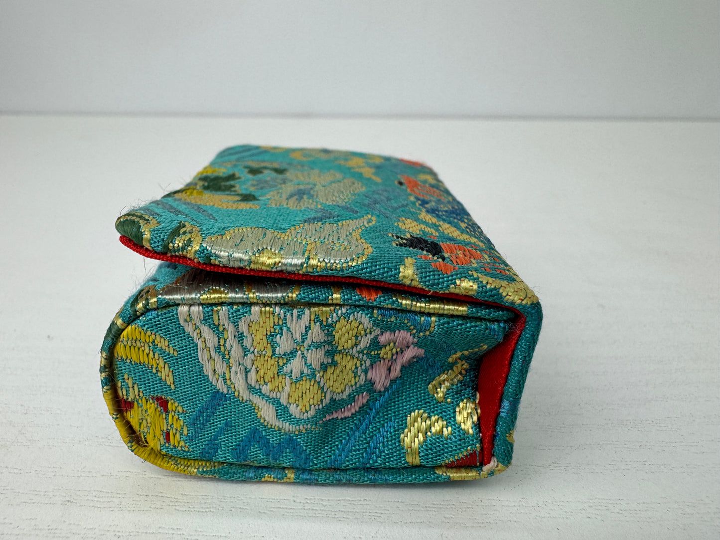Y9209 BOX Dragon embroidery accessory trinkets case Japan antique container