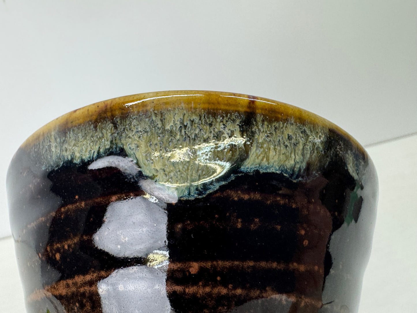 Y9217 CHAWAN Akogi-ware flat bowl signed Japan antique tea ceremony cup pottery