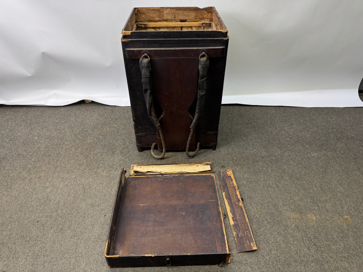 Y9225 YOROI Iron 5-plate torso Haidate box armor signed Japan antique samurai