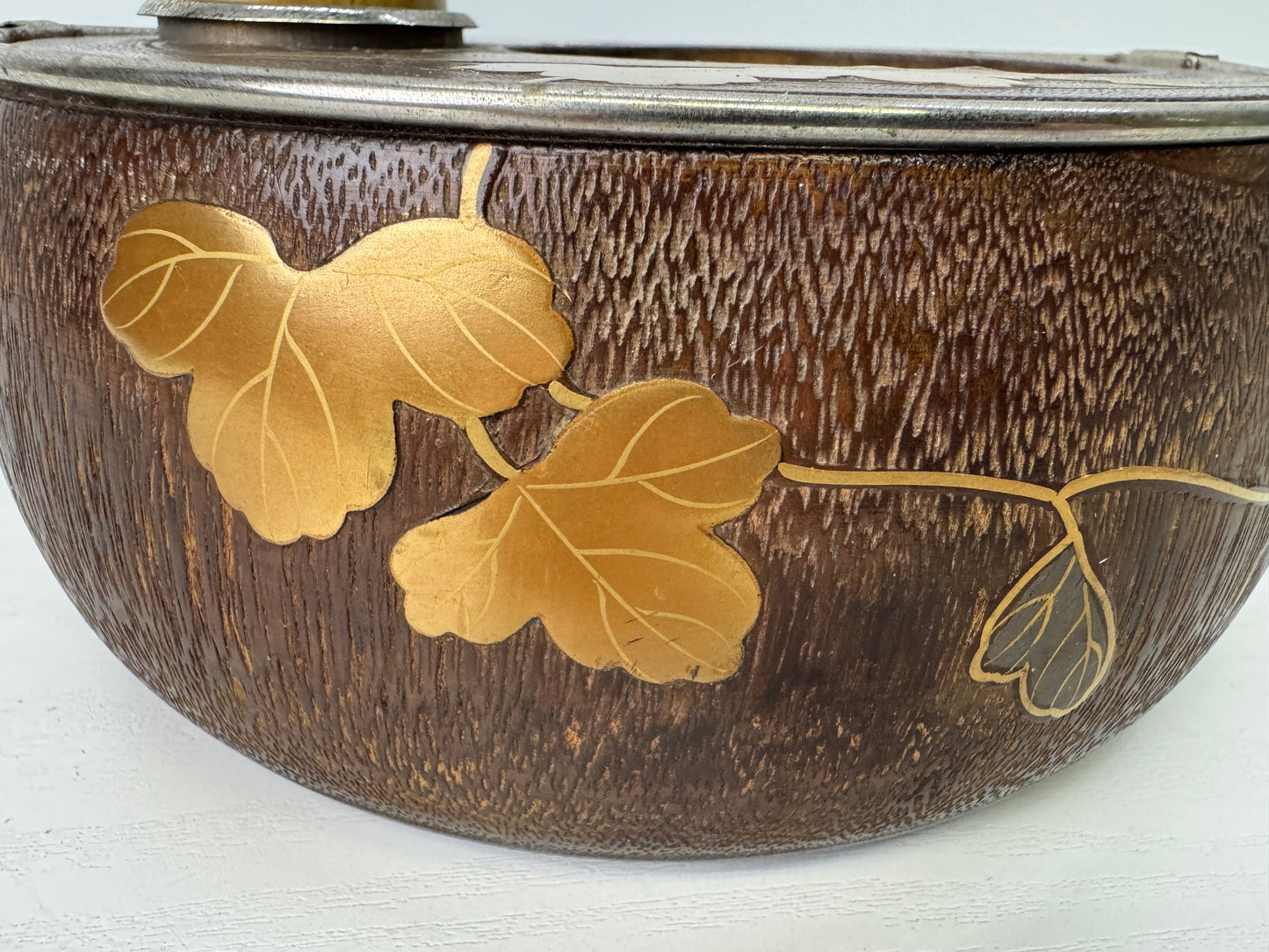 Y9259 TRAY Hollowed out Paulownia Tobacco obon ozen Makie handle Japan antique