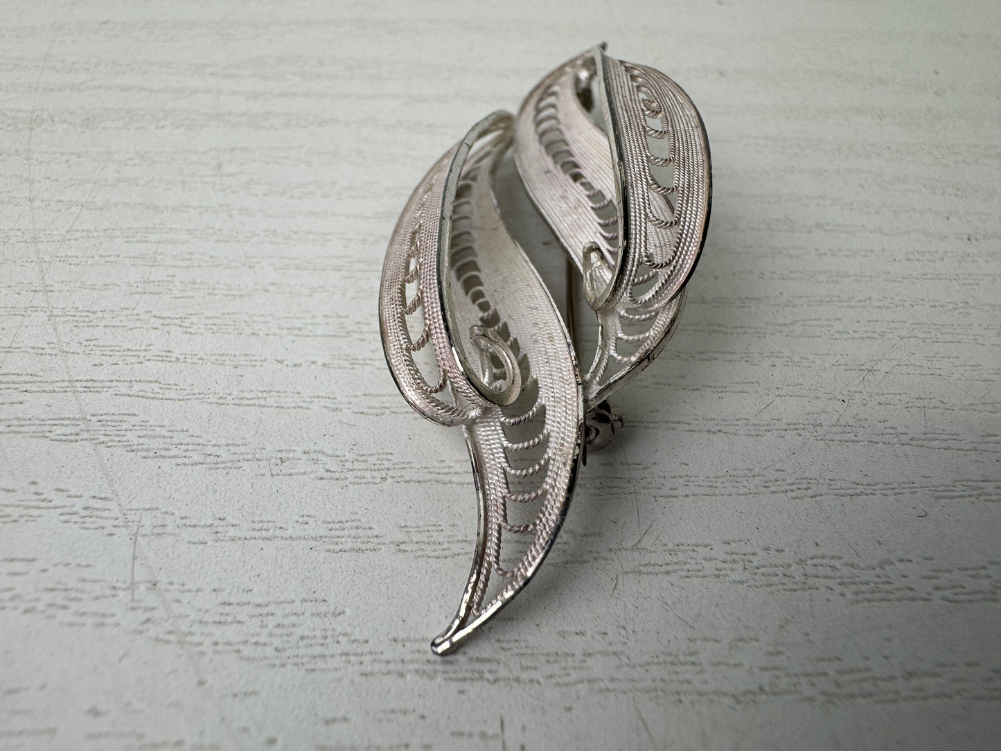 Y9296 BROOCH Pure silver accessory signed box Japan antique jewelry fashion