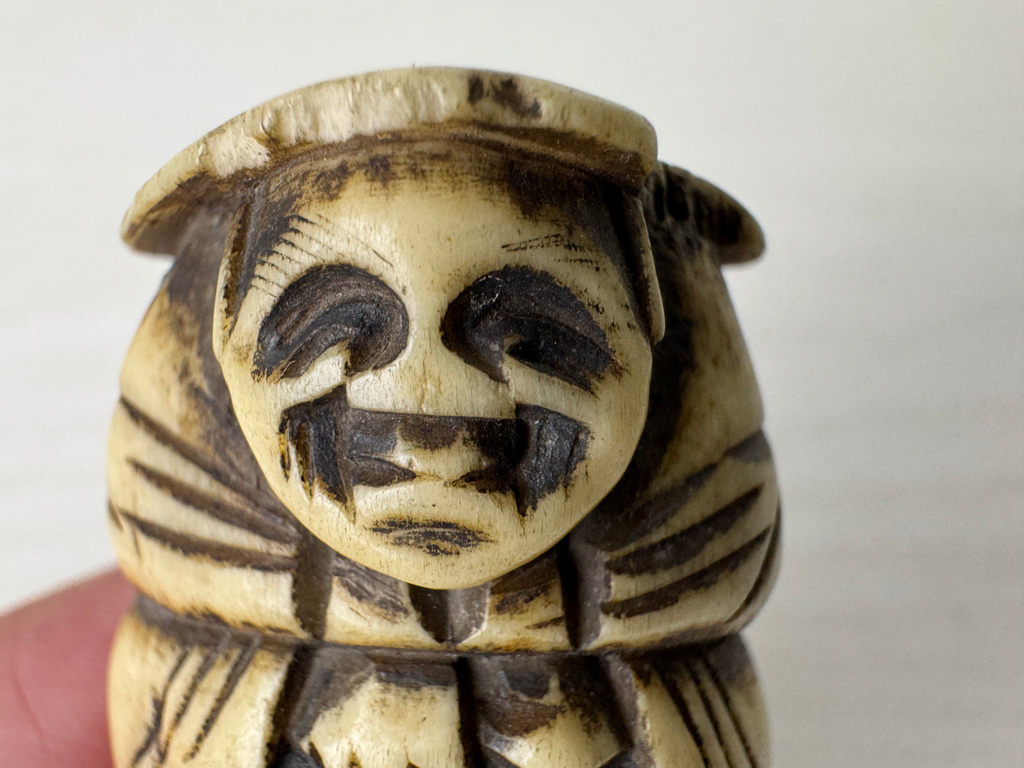 Y9299 NETSUKE person Hermit wizard figure Japan antique kimono accessory fashion