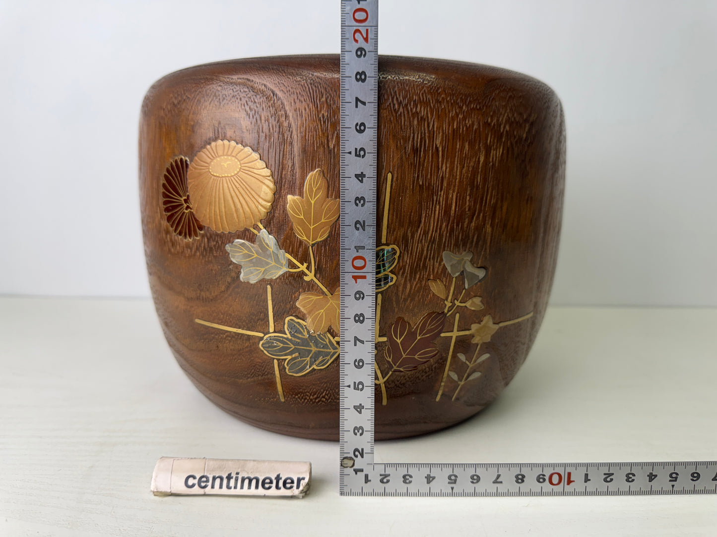 Y9302 HIBACHI charcoal brazier heating device Makie flower bird Japan antique