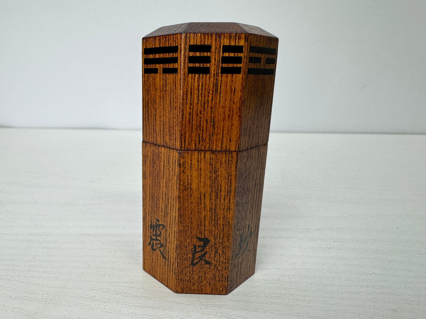 Y9339 BOX octagonal tobacco case signed box Japan antique tea ceremony container