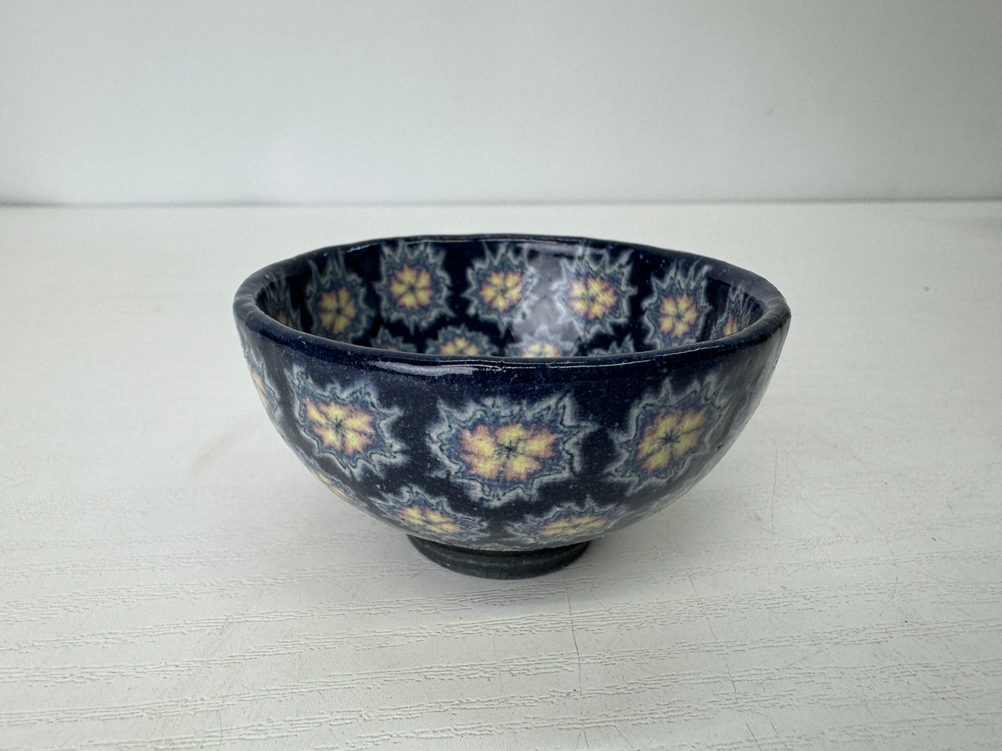 Y9341 CHAWAN Mino-ware sake cup Neriage signed box Japan antique tableware