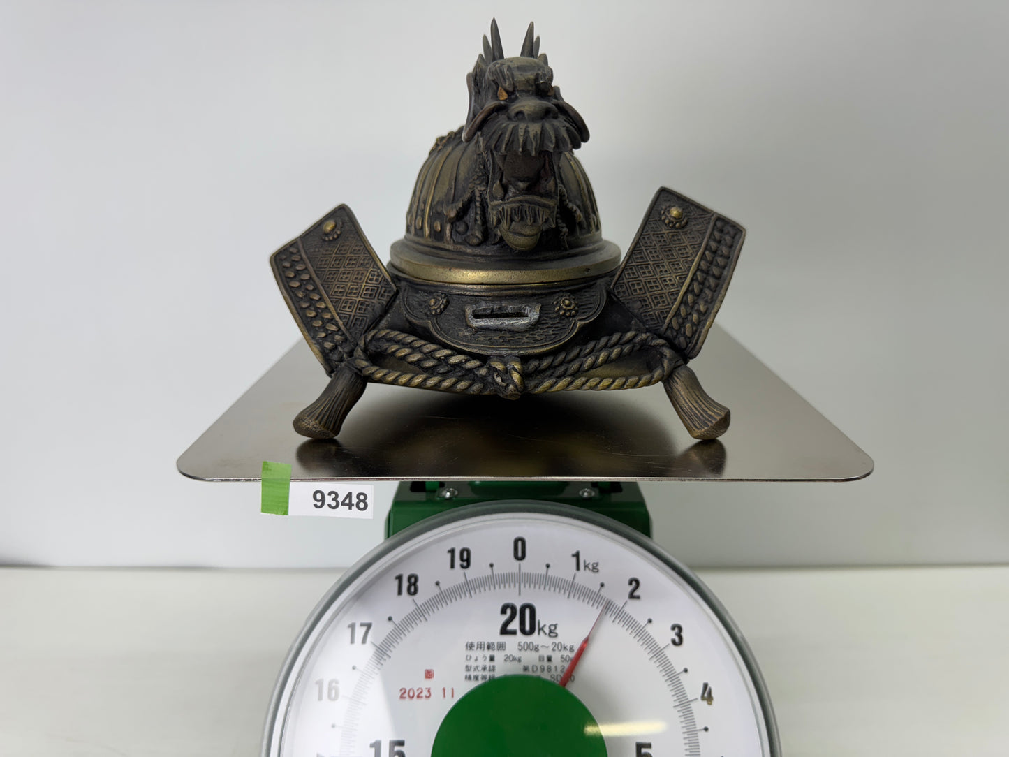 Y9348 KOURO Helmet-shaped metal Dragon signed Japan antique Incense Burner aroma