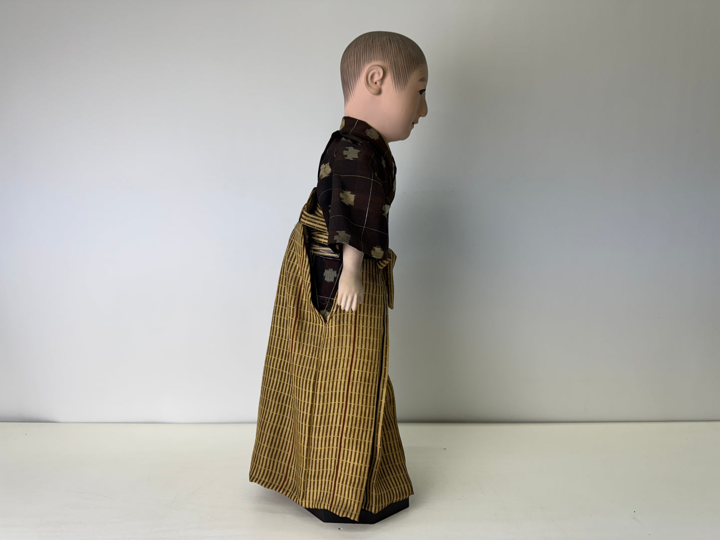 Y9352 NINGYO Japanese Ichimatsu doll boy kimono hakama Japan antique figure