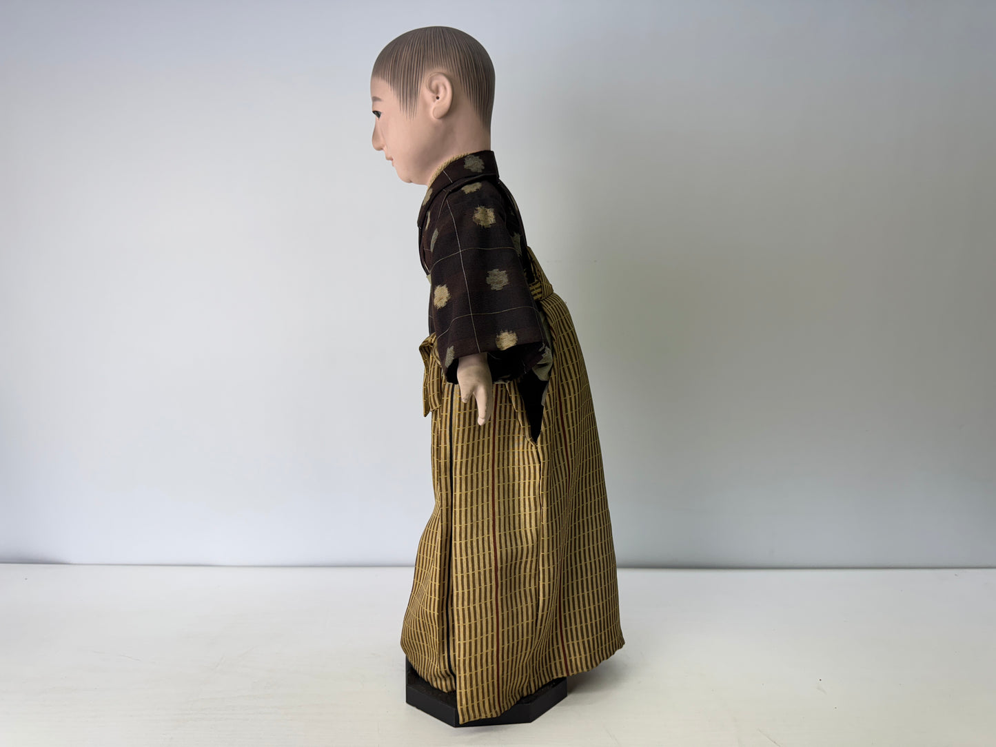 Y9352 NINGYO Japanese Ichimatsu doll boy kimono hakama Japan antique figure