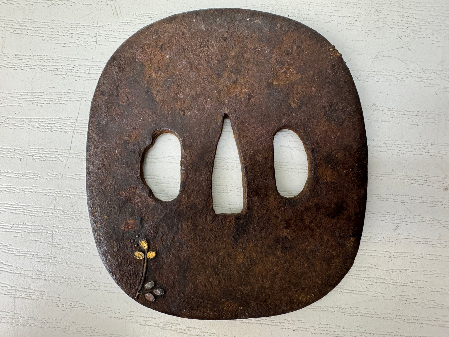 Y9361 TSUBA Iron sword guard gold siler inlay Japan samurai katana antique edo