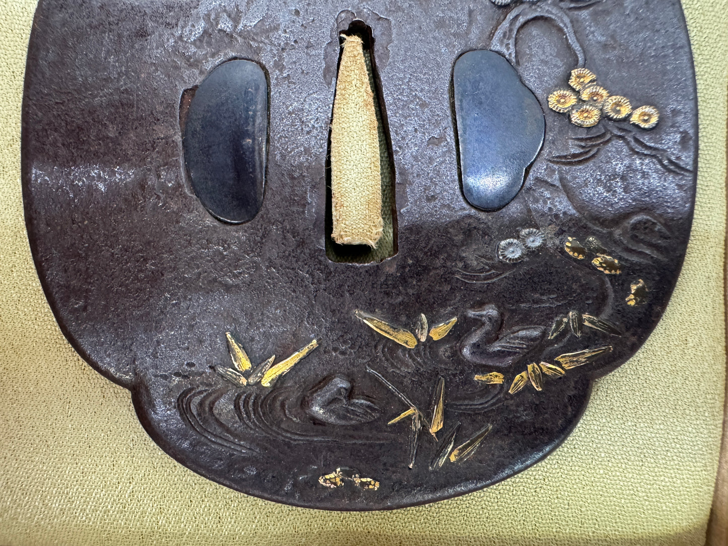 Y9362 TSUBA Iron large sword guard samurai box Japan samurai katana antique