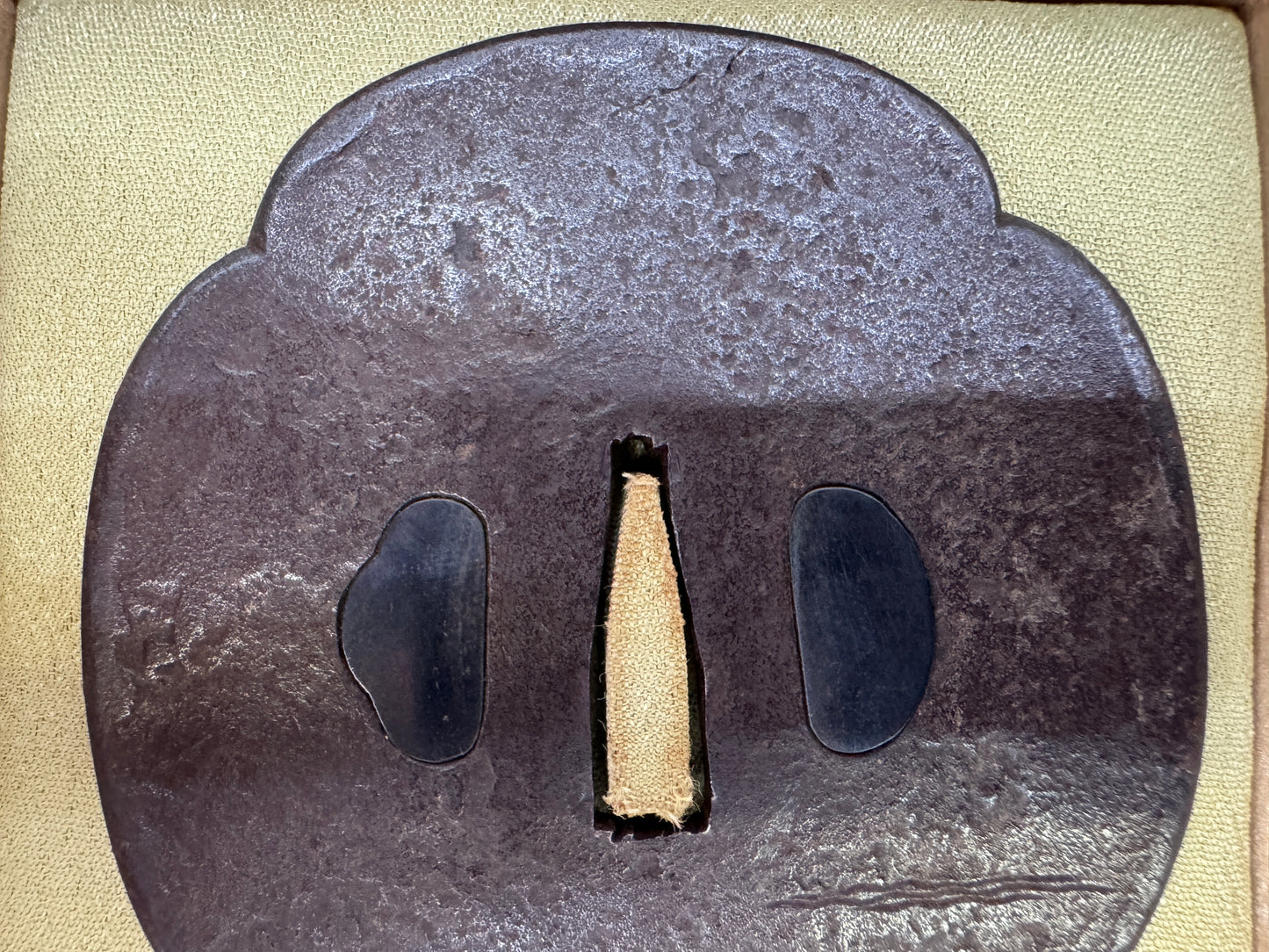 Y9362 TSUBA Iron large sword guard samurai box Japan samurai katana antique