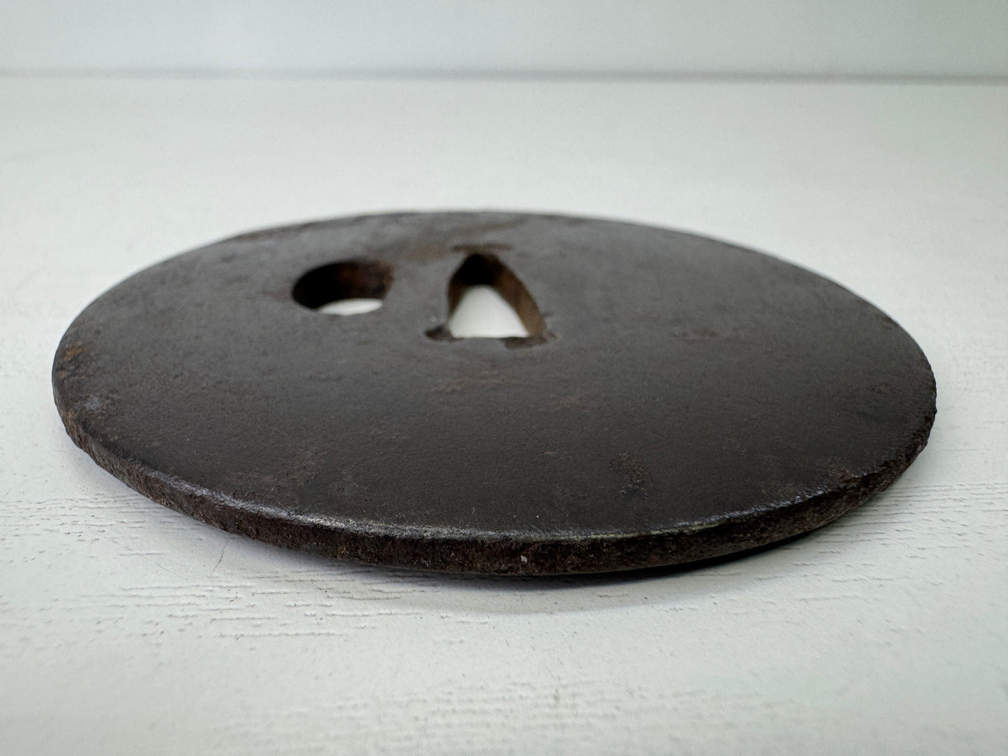 Y9363 TSUBA Iron sword guard round box Japan samurai katana antique koshirae edo