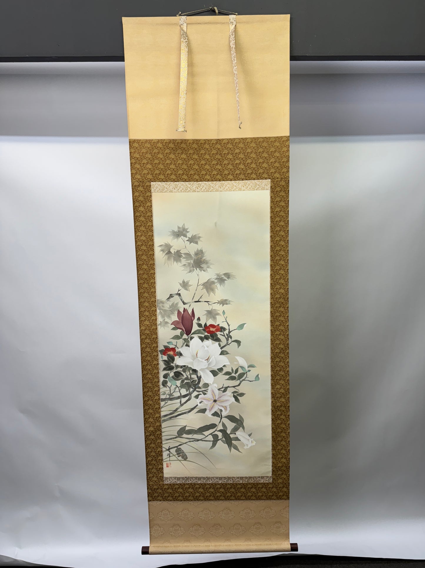 Y9371 KAKEJIKU Flower signed Japan antique hanging scroll interior decor art